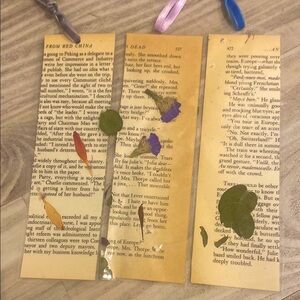 **3pck** Vintage + Handmade Bookmarks w ribbons + Dried Flowers